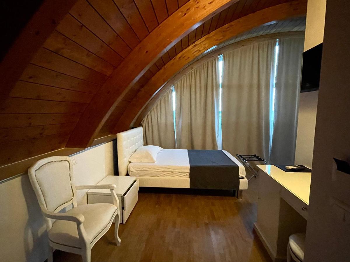 Hotel Noventa Noventa Vicentina Екстер'єр фото